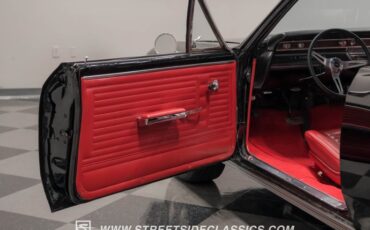 Unknown-Chevelle-1967-Black-Red-30