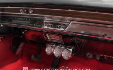 Unknown-Chevelle-1967-Black-Red-35