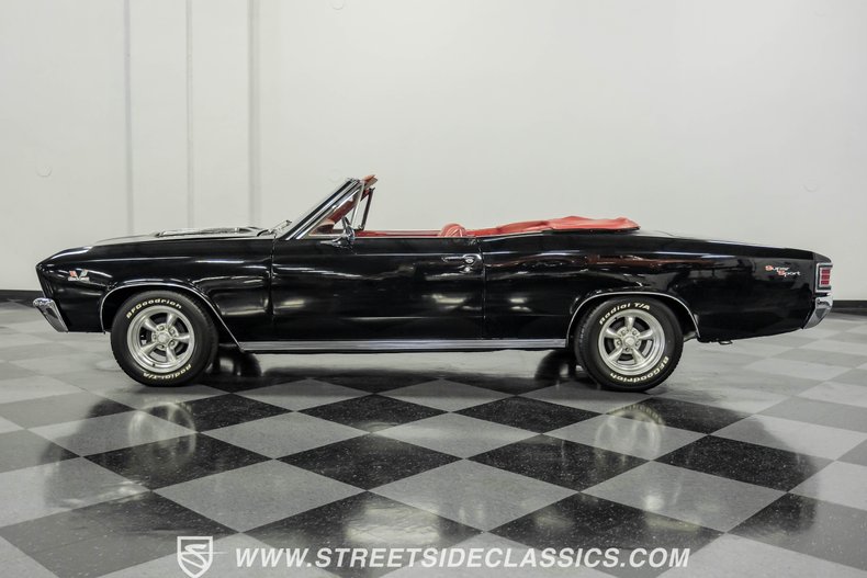 Unknown-Chevelle-1967-Black-Red-4