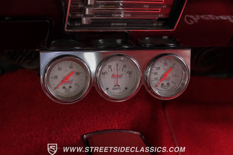 Unknown-Chevelle-1967-Black-Red-42