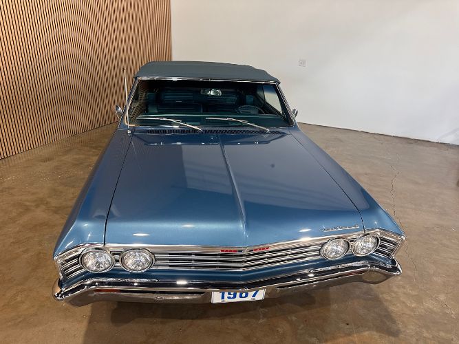 Unknown-Chevelle-1967-Blue-Blue-Vinyl-13