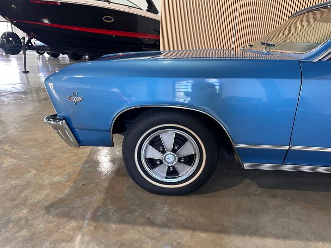 Unknown-Chevelle-1967-Blue-Blue-Vinyl-2