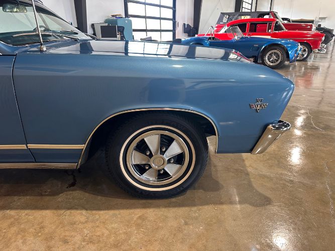 Unknown-Chevelle-1967-Blue-Blue-Vinyl-7