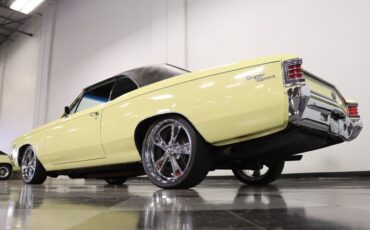 Unknown-Chevelle-1967-Butternut-Yellow-Black-33