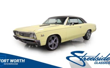 Unknown-Chevelle-1967-Butternut-Yellow-Black