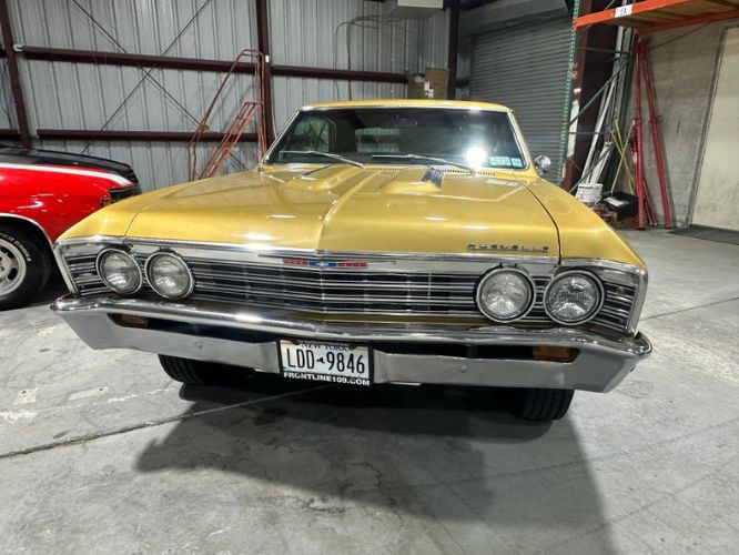 Unknown-Chevelle-1967-Granada-Gold-11