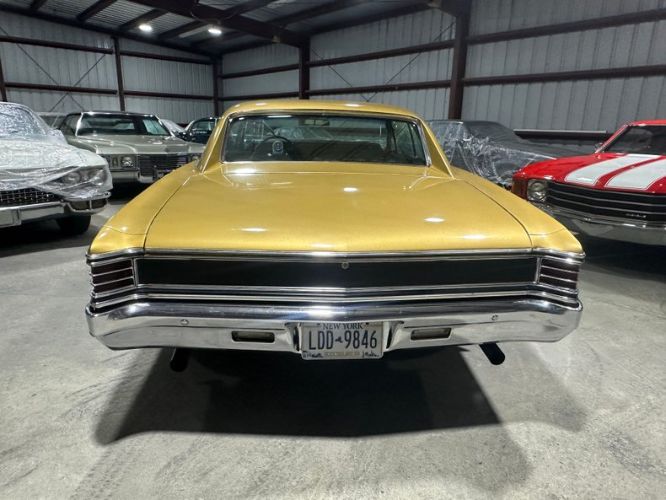 Unknown-Chevelle-1967-Granada-Gold-36