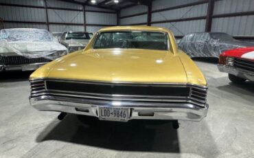 Unknown-Chevelle-1967-Granada-Gold-37