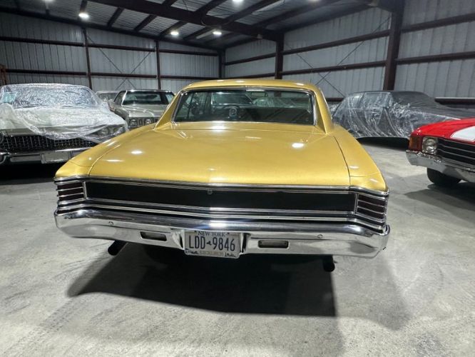 Unknown-Chevelle-1967-Granada-Gold-37