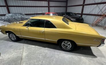 Unknown-Chevelle-1967-Granada-Gold-4