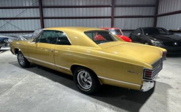 Unknown-Chevelle-1967-Granada-Gold-5