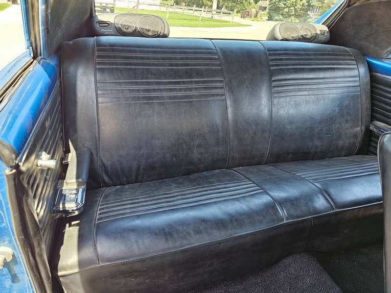 Unknown-Chevelle-1967-Marina-Blue-black-15