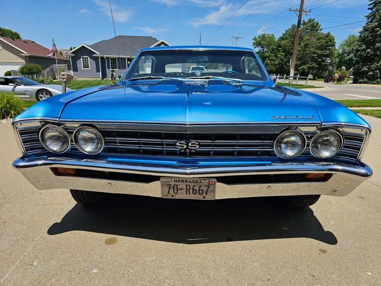 Unknown-Chevelle-1967-Marina-Blue-black-16