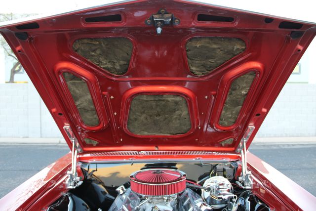 Unknown-Chevelle-1967-Orange-Black-13
