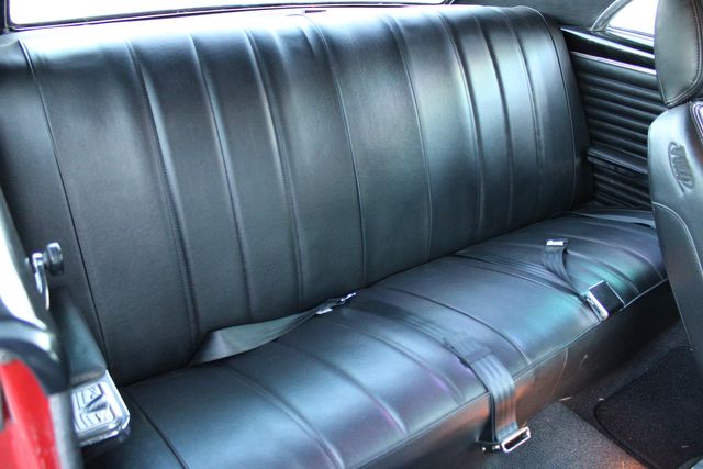 Unknown-Chevelle-1967-Orange-Black-28