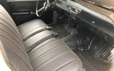 Unknown-Chevelle-1967-White-3