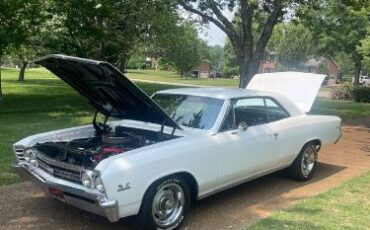 Unknown-Chevelle-1967-White-6