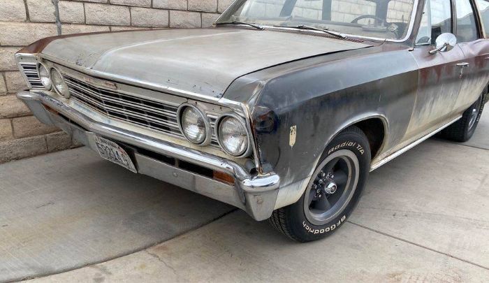 Unknown-Chevelle-1967-White-7