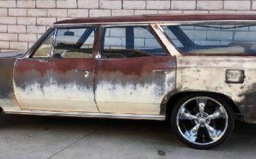 Unknown-Chevelle-1967-White-8