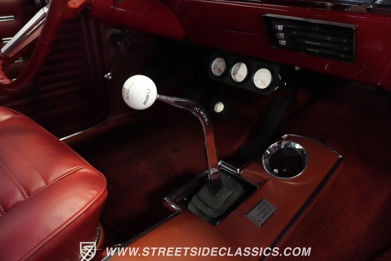 Unknown-Chevelle-1967-White-Red-12