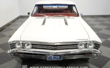 Unknown-Chevelle-1967-White-Red-3