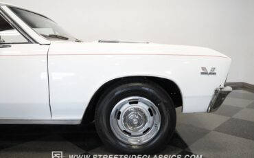 Unknown-Chevelle-1967-White-Red-36
