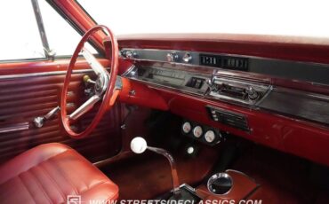 Unknown-Chevelle-1967-White-Red-47