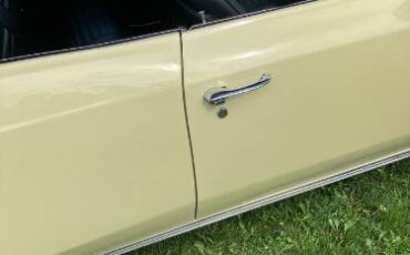 Unknown-Chevelle-1967-Yellow-7