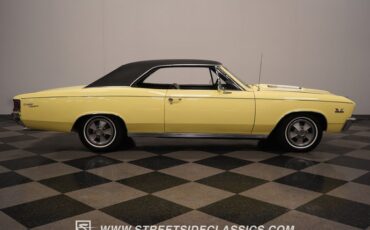 Unknown-Chevelle-1967-Yellow-Black-16