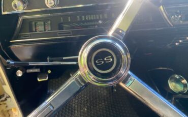 Unknown-Chevelle-1967-Yellow-Black-18
