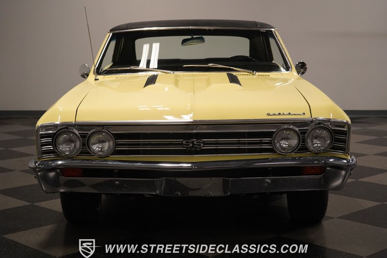 Unknown-Chevelle-1967-Yellow-Black-3