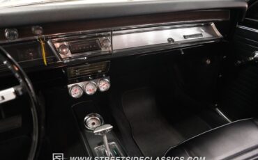 Unknown-Chevelle-1967-Yellow-Black-42