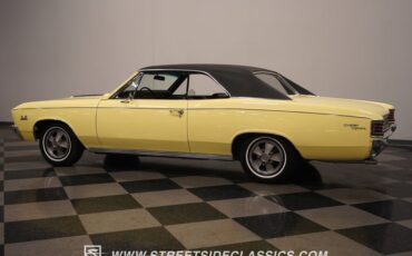 Unknown-Chevelle-1967-Yellow-Black-9