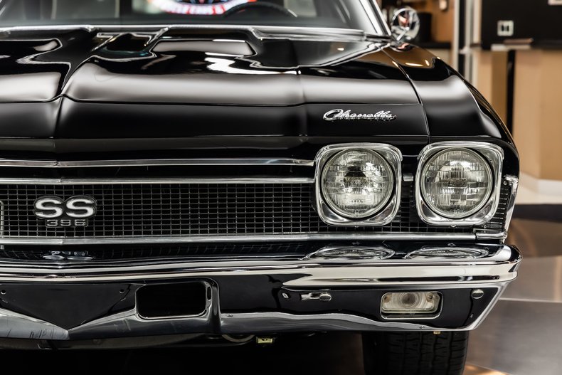 Unknown-Chevelle-1968-Black-Black-25