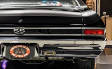 Unknown-Chevelle-1968-Black-Black-33