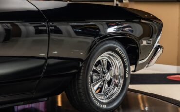 Unknown-Chevelle-1968-Black-Black-34