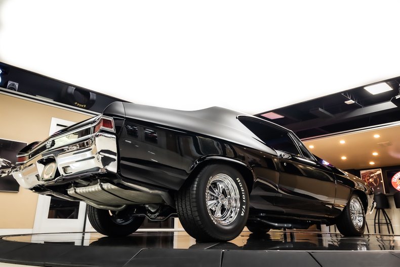 Unknown-Chevelle-1968-Black-Black-37