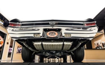 Unknown-Chevelle-1968-Black-Black-38