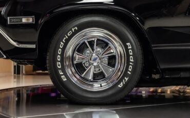 Unknown-Chevelle-1968-Black-Black-39