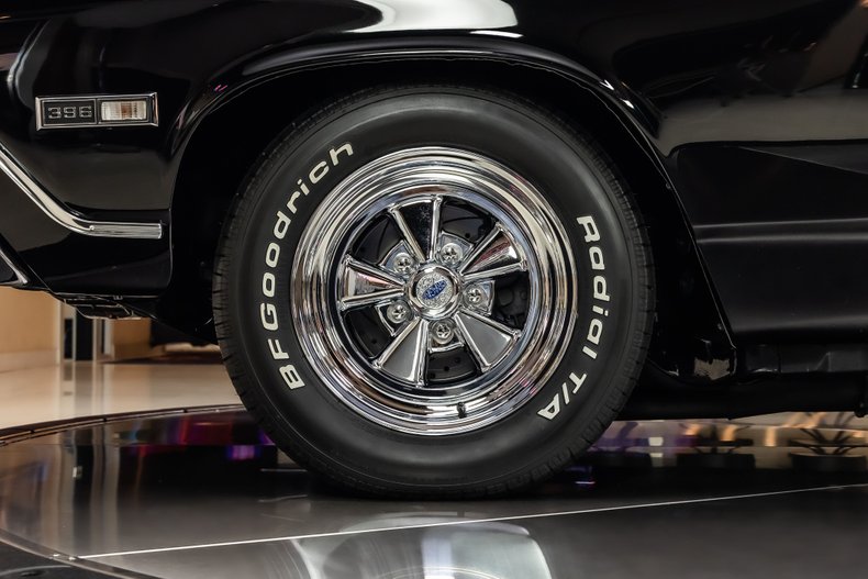 Unknown-Chevelle-1968-Black-Black-39