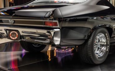 Unknown-Chevelle-1968-Black-Black-47