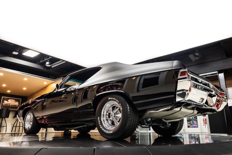 Unknown-Chevelle-1968-Black-Black-48