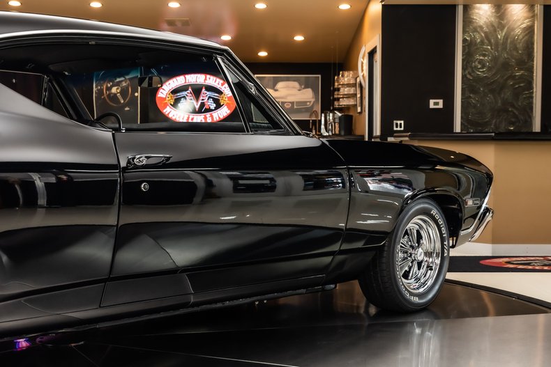 Unknown-Chevelle-1968-Black-Black-5