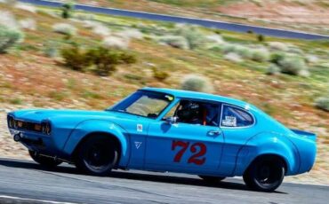 Unknown-Chevelle-1968-Butter-Yellow-Black-Parchment-Vinyl-23