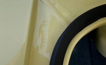 Unknown-Chevelle-1968-Butter-Yellow-Black-Parchment-Vinyl-5