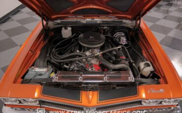 Unknown-Chevelle-1968-Inferno-Orange-Metal-Black-1