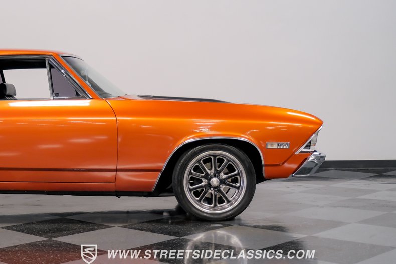 Unknown-Chevelle-1968-Inferno-Orange-Metal-Black-17