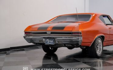 Unknown-Chevelle-1968-Inferno-Orange-Metal-Black-26