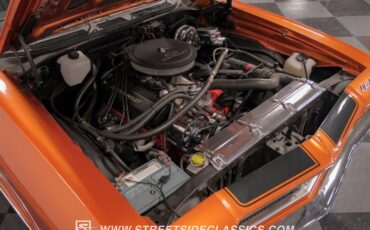 Unknown-Chevelle-1968-Inferno-Orange-Metal-Black-31