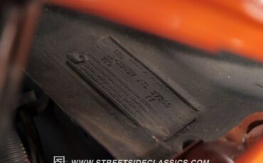 Unknown-Chevelle-1968-Inferno-Orange-Metal-Black-34